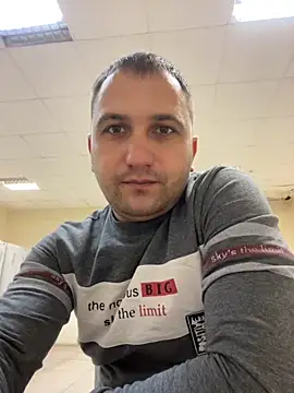 Mahrovmaxim online show from October 2025 06:01:01 AM