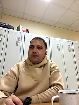 Mahrovmaxim online show from November 2025 07:21:01 AM