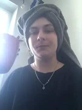 Snapshot of Twolatte1520 chatting on February 2026 12:01:02 PM Twolatte1520 online show from February 2026 12:01:02 PM