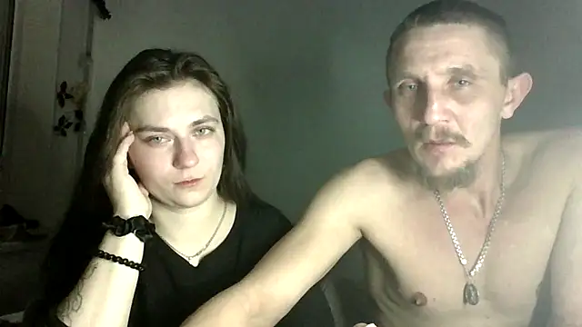 Snapshot of Twolatte1520 chatting on February 2026 12:23:01 AM Twolatte1520 online show from February 2026 12:23:01 AM