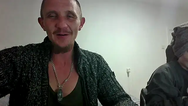 Twolatte1520 online show from April 2026 07:20:02 PM