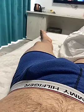 MilanYaman online show from October 2025 09:40:01 AM