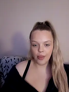 AuroraMaexox online show from October 2025 09:46:01 PM