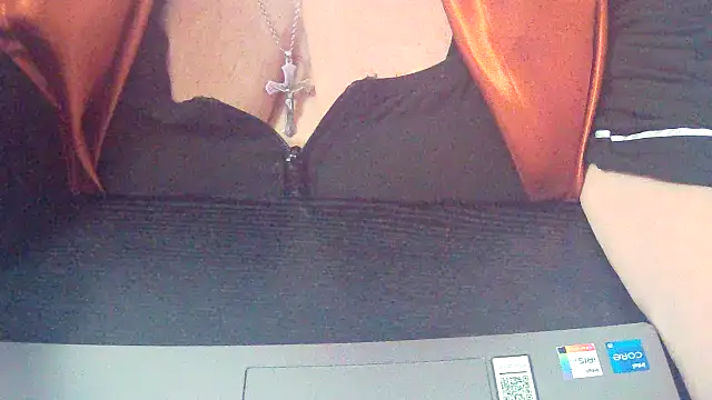 Playful MILF Demi online show from November 2025 08:51:01 PM