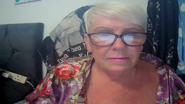 Snapshot of Playful_MILF_Demi chatting on July 2026 06:12:01 PM Playful MILF Demi online show from July 2026 06:12:01 PM