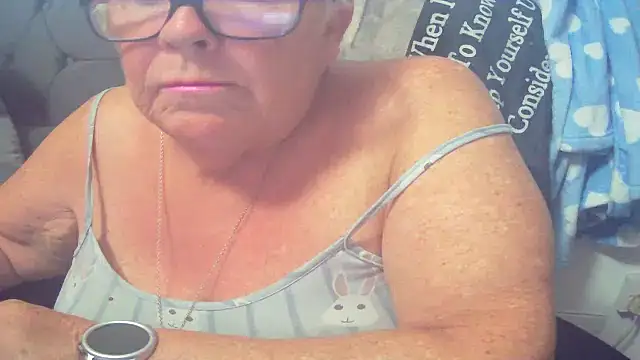 Snapshot of Playful_MILF_Demi chatting on July 2026 06:03:02 PM Playful MILF Demi online show from July 2026 06:03:02 PM