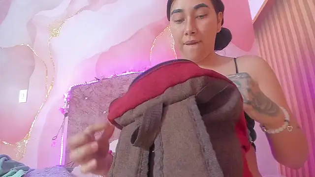 Malory  Jones online show from January 2026 06:54:02 PM