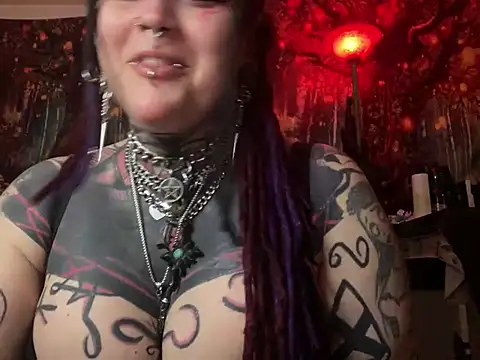 Snapshot of nyxvelon chatting on February 2026 10:48:01 PM nyxvelon online show from February 2026 10:48:01 PM