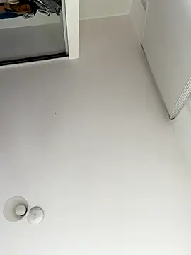 Snapshot of Maria-White chatting on October 2025 03:33:02 PM Maria-White online show from October 2025 03:33:02 PM