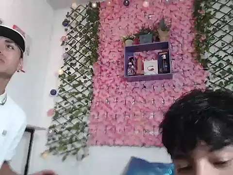 alex russo   online show from October 2025 04:02:01 AM