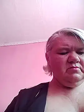 LusiyaGold5 online show from October 2025 12:26:02 PM