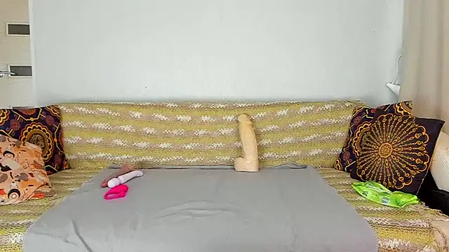 Amalia Mio online show from April 2026 09:18:01 AM