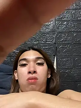 Yourdreamgoddess online show from April 2026 05:51:01 PM