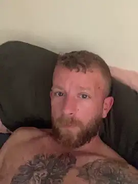 Snapshot of MrandMrsG25xx chatting on October 2025 09:21:02 AM MrandMrsG25xx online show from October 2025 09:21:02 AM