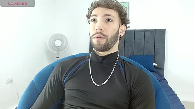 Snapshot of angel_kyrozz chatting on January 2026 07:15:02 PM angel kyrozz online show from January 2026 07:15:02 PM