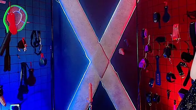 mranii queen bdsm  online show from November 2025 03:08:02 AM