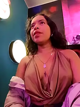 Amayavaldes online show from November 2025 02:22:01 AM