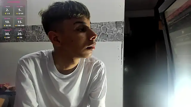 Snapshot of sexyboys_cutex18 chatting on January 2026 08:23:01 PM sexyboys cutex18 online show from January 2026 08:23:01 PM