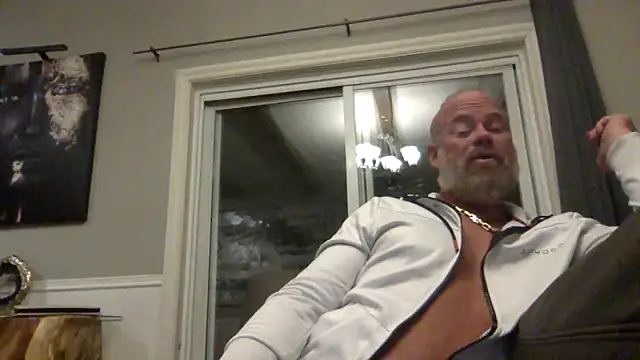 Snapshot of Muscledick40 chatting on February 2026 05:50:02 AM Muscledick40 online show from February 2026 05:50:02 AM