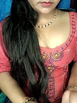 Snapshot of Rashmi_011 chatting on April 2026 02:36:02 AM Rashmi 011 online show from April 2026 02:36:02 AM