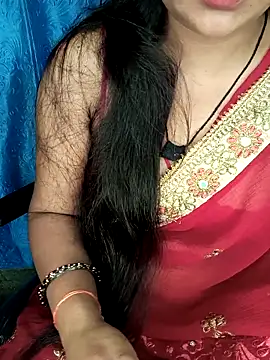 Snapshot of Rashmi_011 chatting on May 2026 11:46:01 PM Rashmi 011 online show from May 2026 11:46:01 PM
