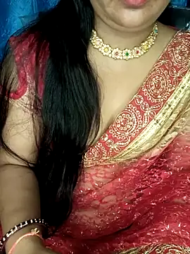Snapshot of Rashmi_011 chatting on May 2026 11:34:04 PM Rashmi 011 online show from May 2026 11:34:04 PM