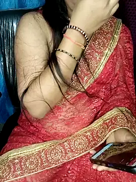 Snapshot of Rashmi_011 chatting on May 2026 11:45:02 PM Rashmi 011 online show from May 2026 11:45:02 PM