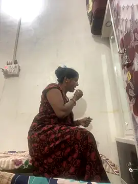 Sapnahot34 online show from November 2025 05:18:02 AM