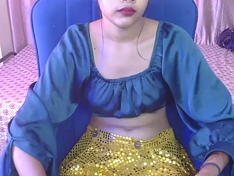 Snapshot of yours-angell chatting on October 2025 04:31:01 AM yours-angell online show from October 2025 04:31:01 AM