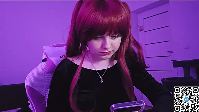 KristiBloom online show from November 2025 04:55:02 AM