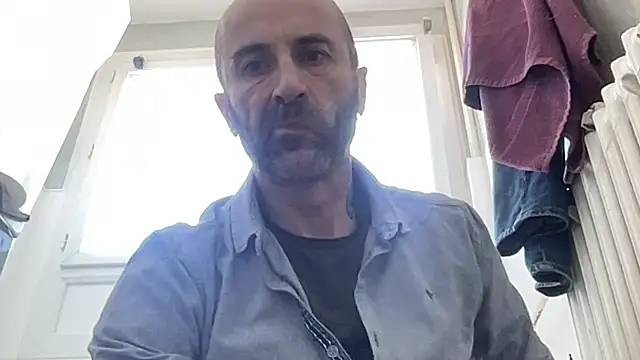 slave44nantes online show from October 2025 12:49:02 PM