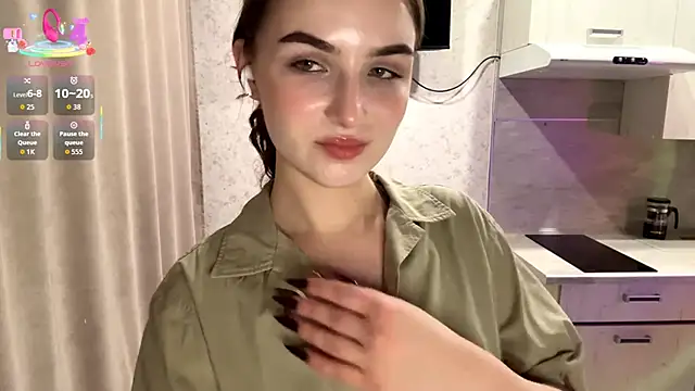 RinaModel online show from November 2025 06:09:02 PM