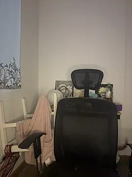 sukulaurens online show from July 2026 04:10:02 AM