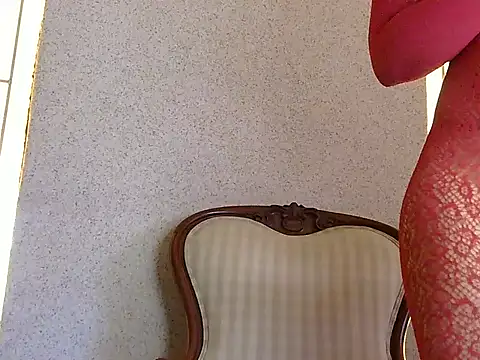 Snapshot of NiaAmour chatting on February 2026 06:51:02 AM NiaAmour online show from February 2026 06:51:02 AM