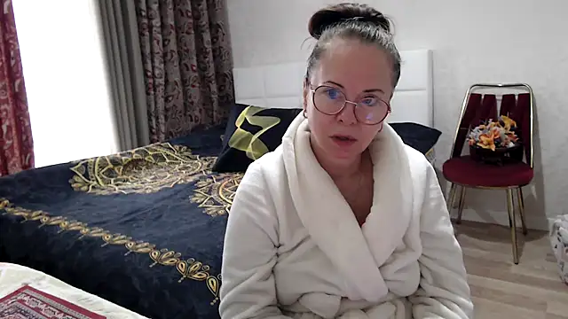 Arisa5000 online show from March 2026 06:18:02 AM