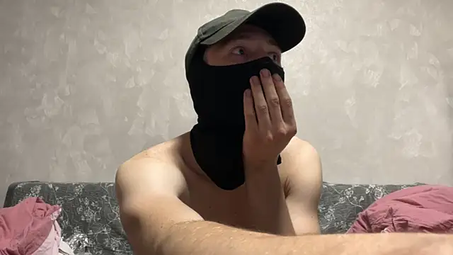 Snapshot of suicdemask chatting on May 2026 10:28:02 PM suicdemask online show from May 2026 10:28:02 PM