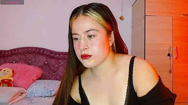 Hanssel tess online show from October 2025 04:28:01 PM