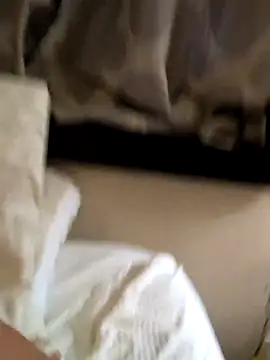 felipelon07 online show from November 2025 11:27:02 PM