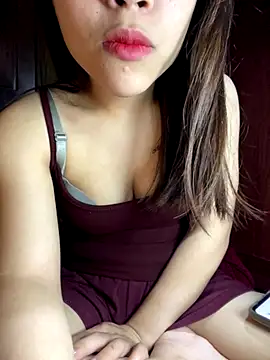 Lyly69699 online show from December 2025 02:24:01 PM