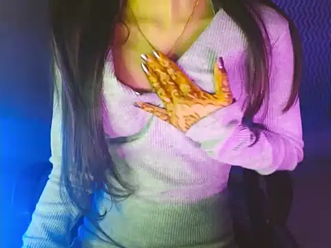 Snapshot of Roiseeee chatting on February 2026 04:49:02 AM Roiseeee online show from February 2026 04:49:02 AM