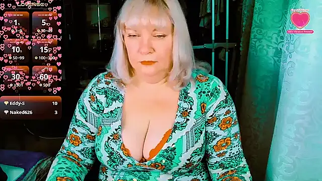 Snapshot of DiamondNata chatting on October 2025 10:53:02 PM DiamondNata online show from October 2025 10:53:02 PM