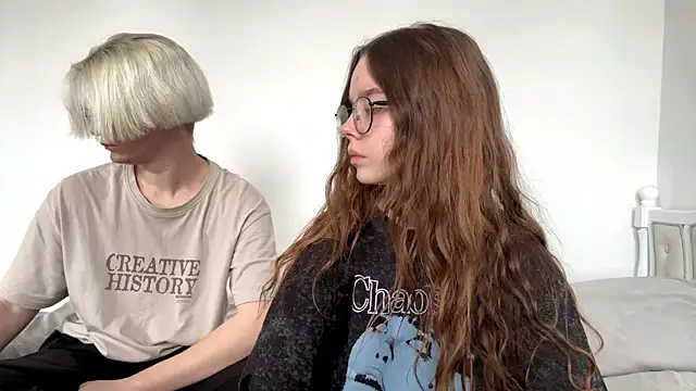 Snapshot of EhtelBiondi chatting on February 2026 08:21:01 AM EhtelBiondi online show from February 2026 08:21:01 AM