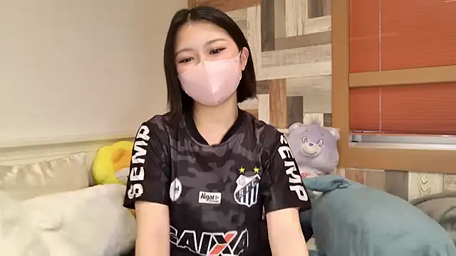 Snapshot of moka_latte chatting on June 2026 09:47:01 AM moka latte online show from June 2026 09:47:01 AM