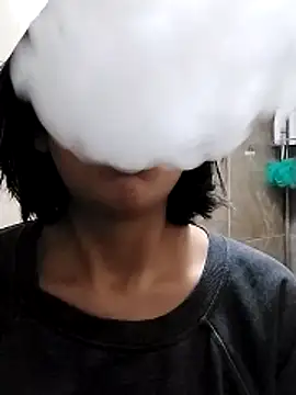 Lollysmile26 online show from December 2025 07:05:01 AM