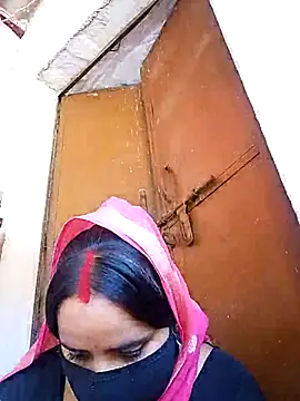 Snapshot of Cr_sonam chatting on April 2026 05:21:02 AM Cr sonam online show from April 2026 05:21:02 AM