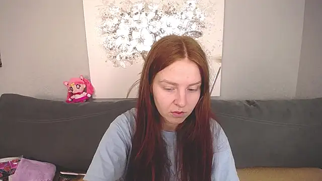 Evarey  online show from October 2025 04:32:01 AM