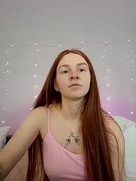 Evarey  online show from February 2026 05:05:02 AM