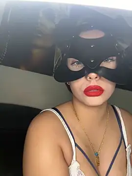 Teengirlmiaa online show from November 2025 07:36:02 PM