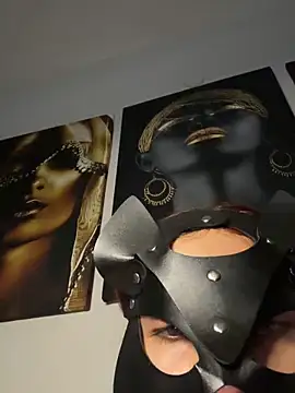 Teengirlmiaa online show from December 2025 08:50:02 PM