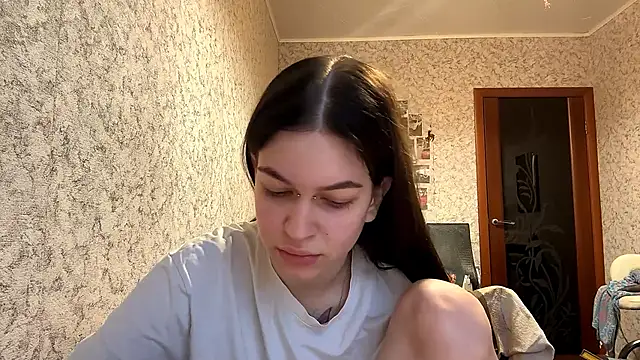 Wallazar cute online show from October 2025 01:40:02 PM
